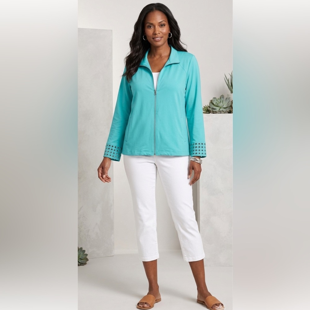 Chico’s Zenergy Turquoise Eyelet Cuff Full Zip Jacket - Size 3.5 (XL/18)